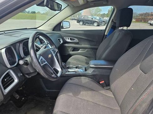 Used 2017 Chevrolet Equinox LT w/ Convenience Package FWD image 9