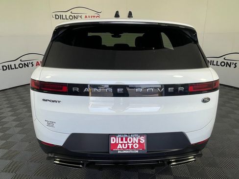 Used 2023 Land Rover Range Rover Sport SE image 5