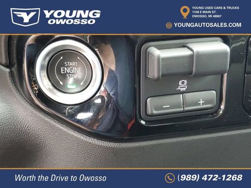 Certified 2024 Chevrolet Silverado 1500 LT AWD/4WD image 17
