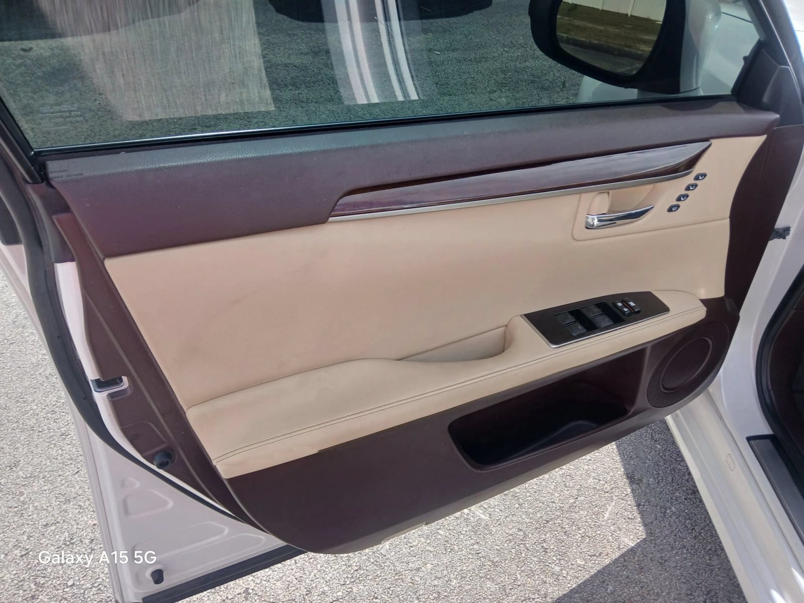Used 2018 Lexus ES 350 w/ Premier Package FWD image 22