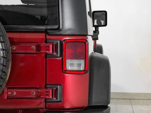 Used 2012 Jeep Wrangler Unlimited Sport image 45