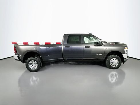 New 2026 RAM 3500 Big Horn AWD/4WD image 8