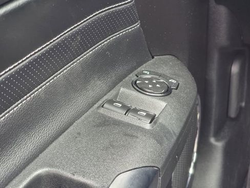 Used 2022 Ford Mustang GT Premium w/ Equipment Group 401A RWD image 16