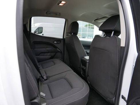 Used 2018 Chevrolet Colorado LT w/ LT Convenience Package AWD/4WD image 16