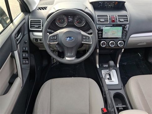 Used 2016 Subaru Forester 2.5i Limited image 11