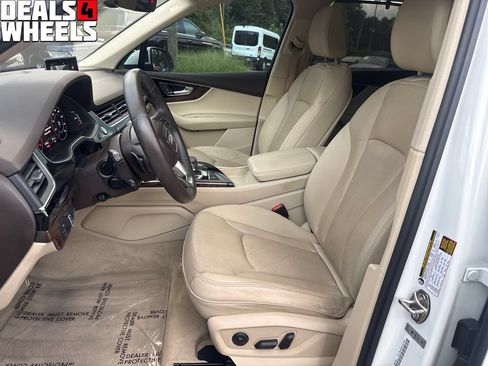 Used 2017 Audi Q7 3.0T Premium Plus AWD/4WD image 9