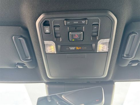 Used 2025 Toyota 4Runner TRD Off-Road Premium image 19