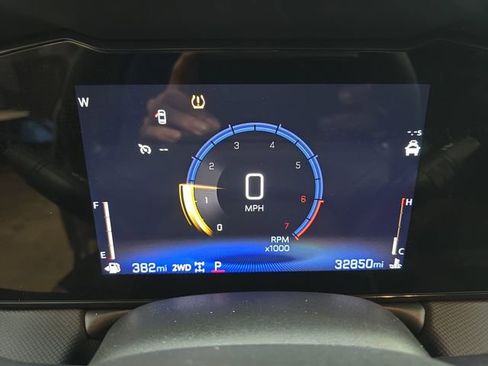 Used 2025 Chevrolet TrailBlazer LT AWD/4WD image 20