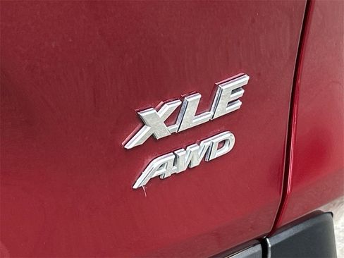 Used 2023 Toyota RAV4 XLE image 27