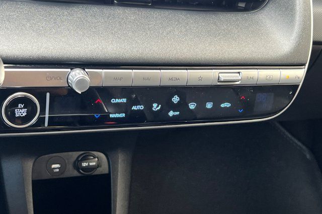 Certified 2024 Hyundai Ioniq 5 Limited RWD image 26