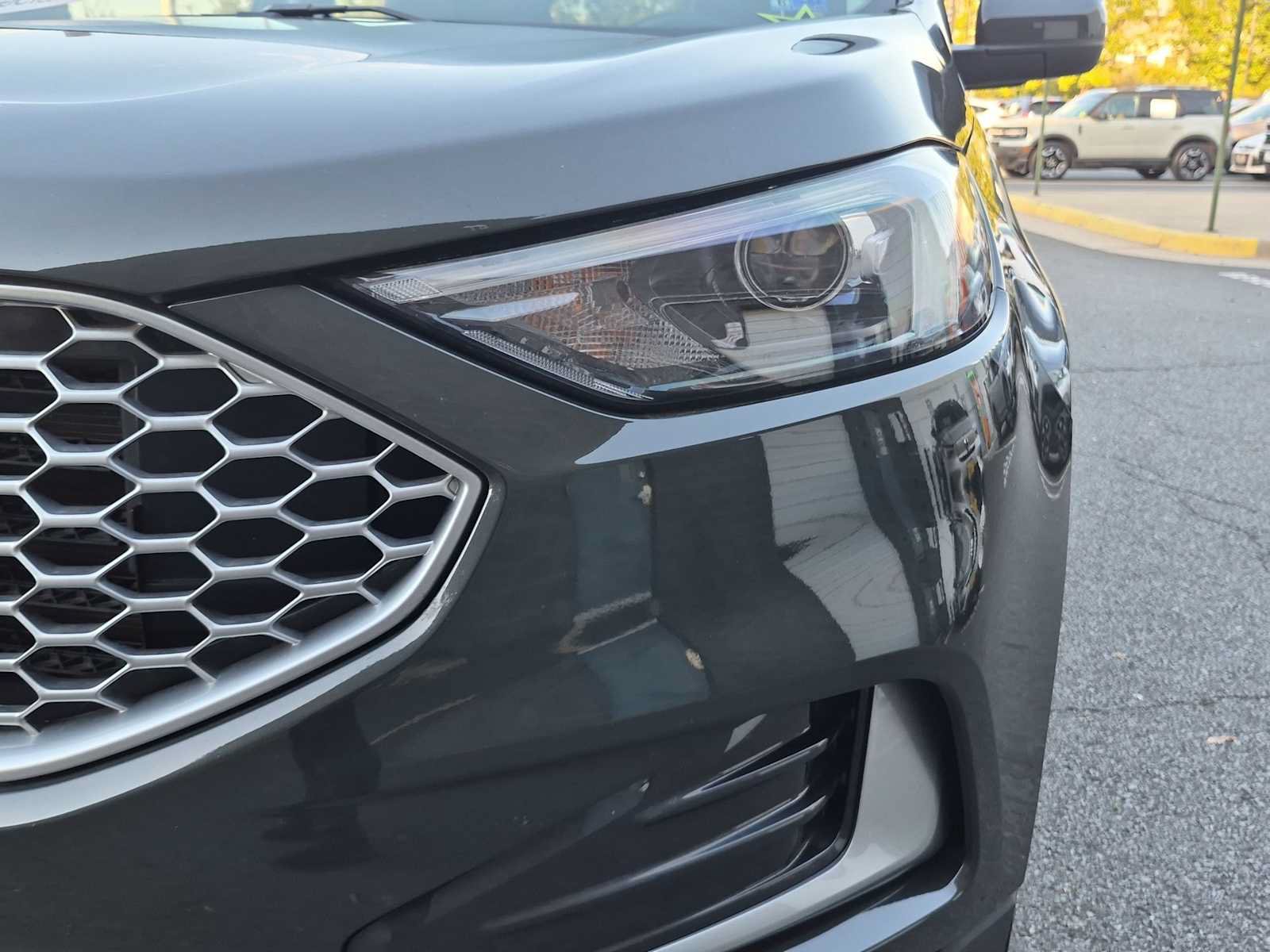 Used 2024 Ford Edge SEL AWD/4WD image 11