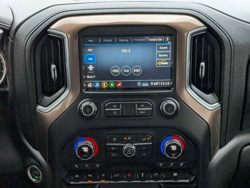 Used 2020 Chevrolet Silverado 1500 High Country image 30