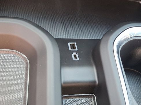 Used 2025 GMC Sierra 3500 Denali image 25