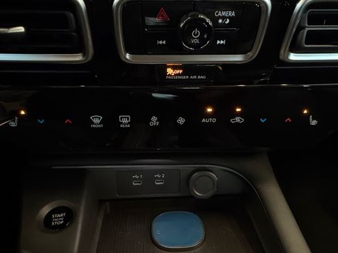 New 2027 Nissan Sentra SR w/ SR Premium Package FWD image 17