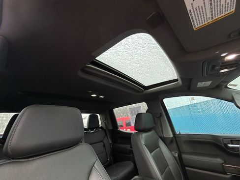 Used 2020 Chevrolet Silverado 1500 LT Trail Boss image 27