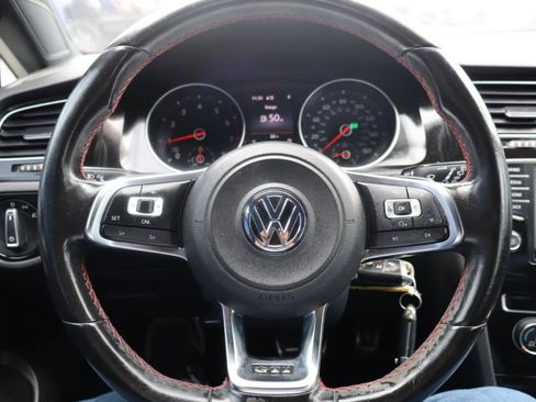 Used 2016 Volkswagen GTI SE FWD image 22