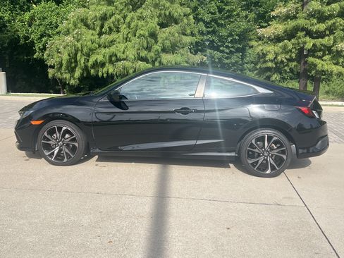 Used 2020 Honda Civic Sport image 7
