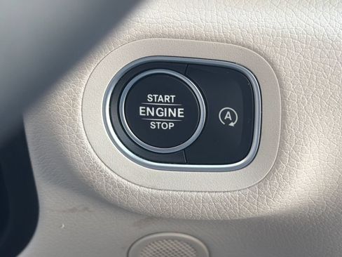 Certified 2024 Mercedes-Benz GLE 350 4MATIC image 24
