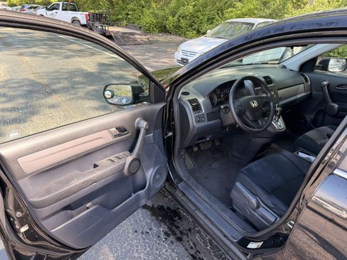 Used 2011 Honda CR-V SE image 10
