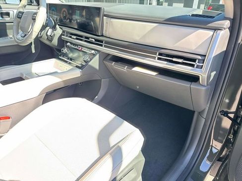 New 2026 Hyundai Santa Fe SEL FWD image 17