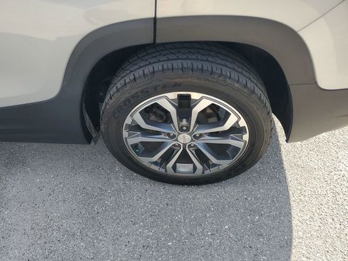 Used 2019 GMC Terrain SLT image 19