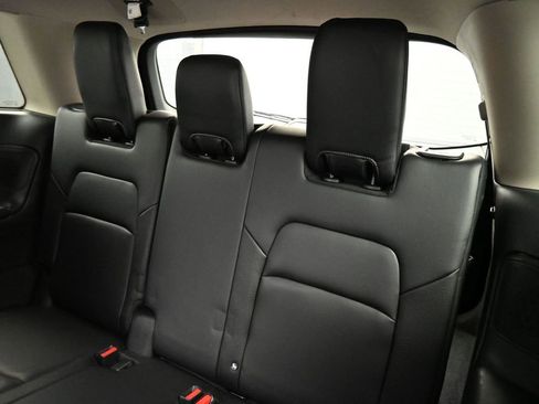 Used 2024 Nissan Pathfinder SL w/ SL Premium Package image 21