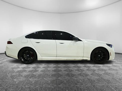 Used 2026 BMW M5 image 6