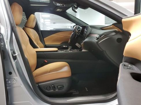 Used 2024 Lexus RX 350 Premium w/ Accessory Package (Z1) image 26