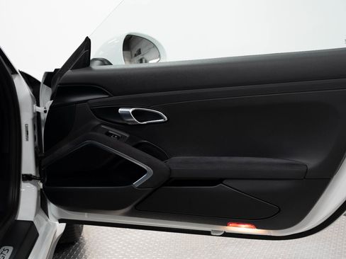 Used 2019 Porsche 911 Carrera GTS image 62