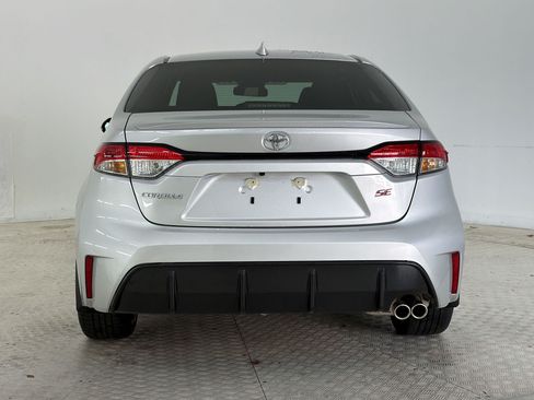 Used 2026 Toyota Corolla SE FWD image 10