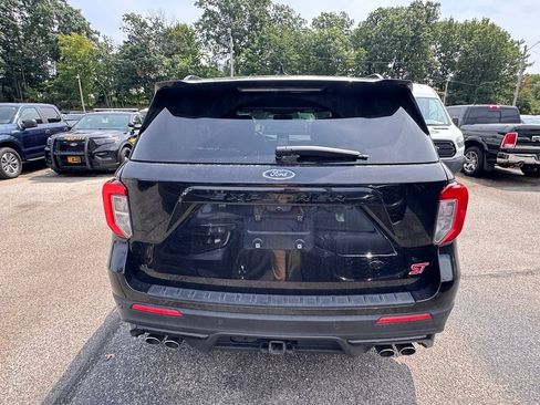 Certified 2022 Ford Explorer ST w/ Equipment Group 401A AWD/4WD image 4