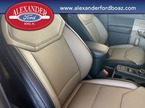 New 2026 Ford Maverick Lariat w/ 4K Tow Package image 19