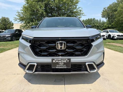 Used 2026 Honda CR-V Sport Touring image 9