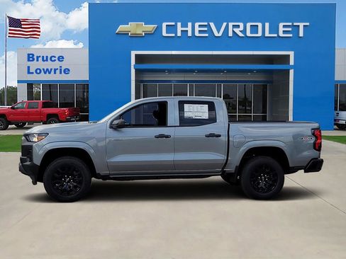 New 2026 Chevrolet Colorado W/T w/ WT Custom Package AWD/4WD image 2