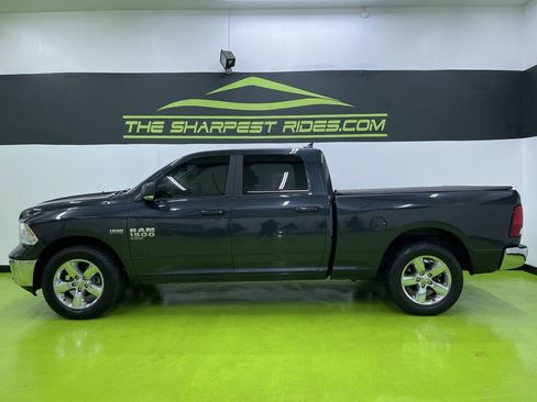Used 2019 RAM 1500 Big Horn image 6