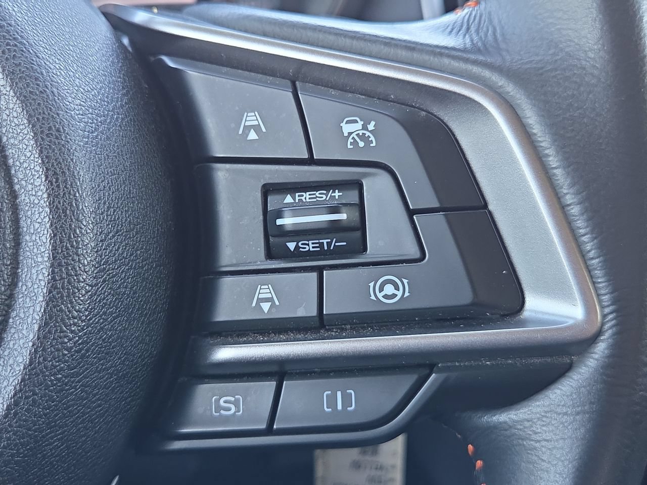 Used 2021 Subaru Crosstrek 2.0i Premium AWD/4WD image 25