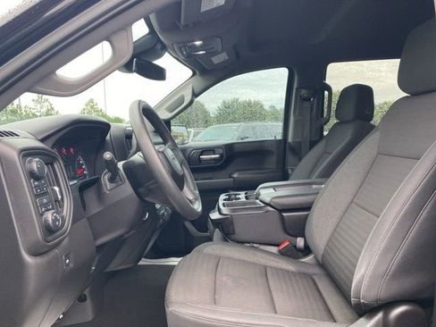 Used 2024 Chevrolet Silverado 1500 Custom Trail Boss w/ LPO, Dark Essentials Package AWD/4WD image 12