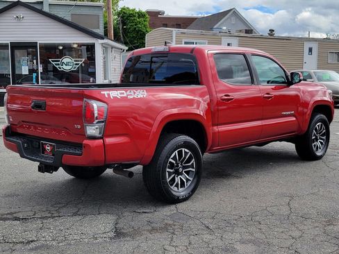 Used 2020 Toyota Tacoma 4x4 Double Cab image 6