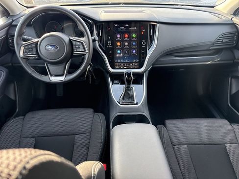 Used 2025 Subaru Outback Premium image 2