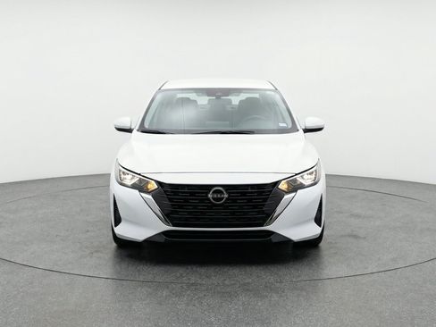 Used 2025 Nissan Sentra SV FWD image 2