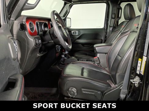 Used 2018 Jeep Wrangler Unlimited Rubicon w/ Dual Top Group image 4