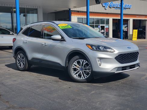 Used 2020 Ford Escape SEL FWD image 1