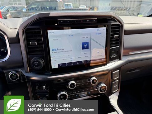 Used 2021 Ford F150 Platinum w/ FX4 Off-Road Package AWD/4WD image 6