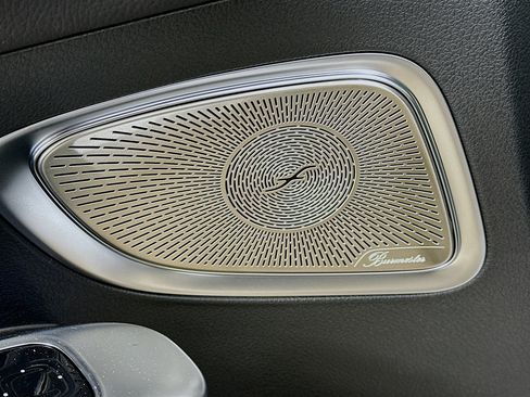 Certified 2025 Mercedes-Benz C 300 4MATIC Sedan image 23