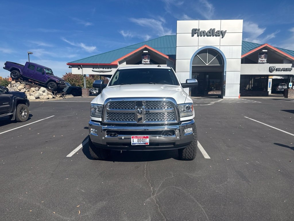 Used 2017 RAM 2500 Laramie AWD/4WD image 2