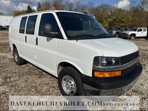 Certified 2023 Chevrolet Express 2500 w/ Driver Convenience Package image 7