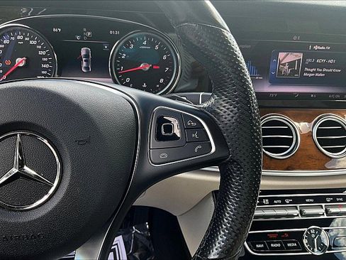 Used 2018 Mercedes-Benz E 300 4d Sedan E300 w/ Premium 1 Package image 20