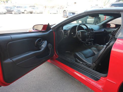 Used 2000 Pontiac Firebird Formula w/ Security Pkg RWD image 20
