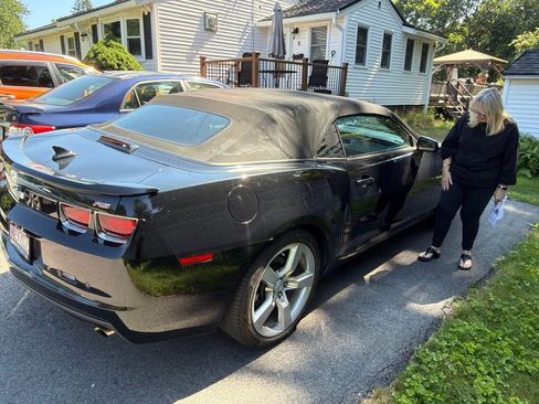 Used 2013 Chevrolet Camaro LT w/ RS Package RWD image 5