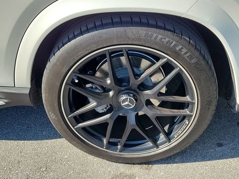 Used 2024 Mercedes-Benz GLE 53 AMG 4MATIC image 9